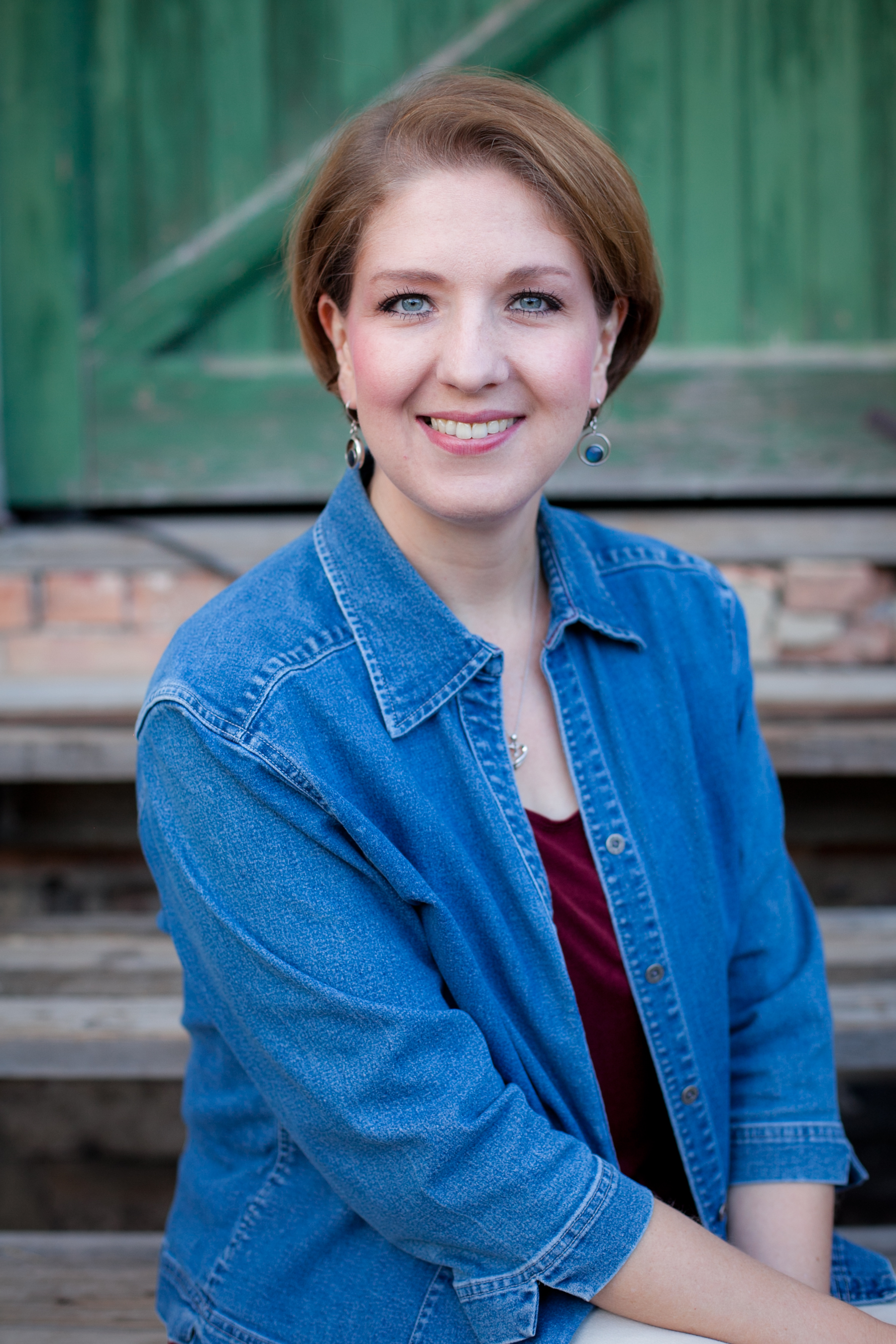 Annette Lyon-FALL 2012-1